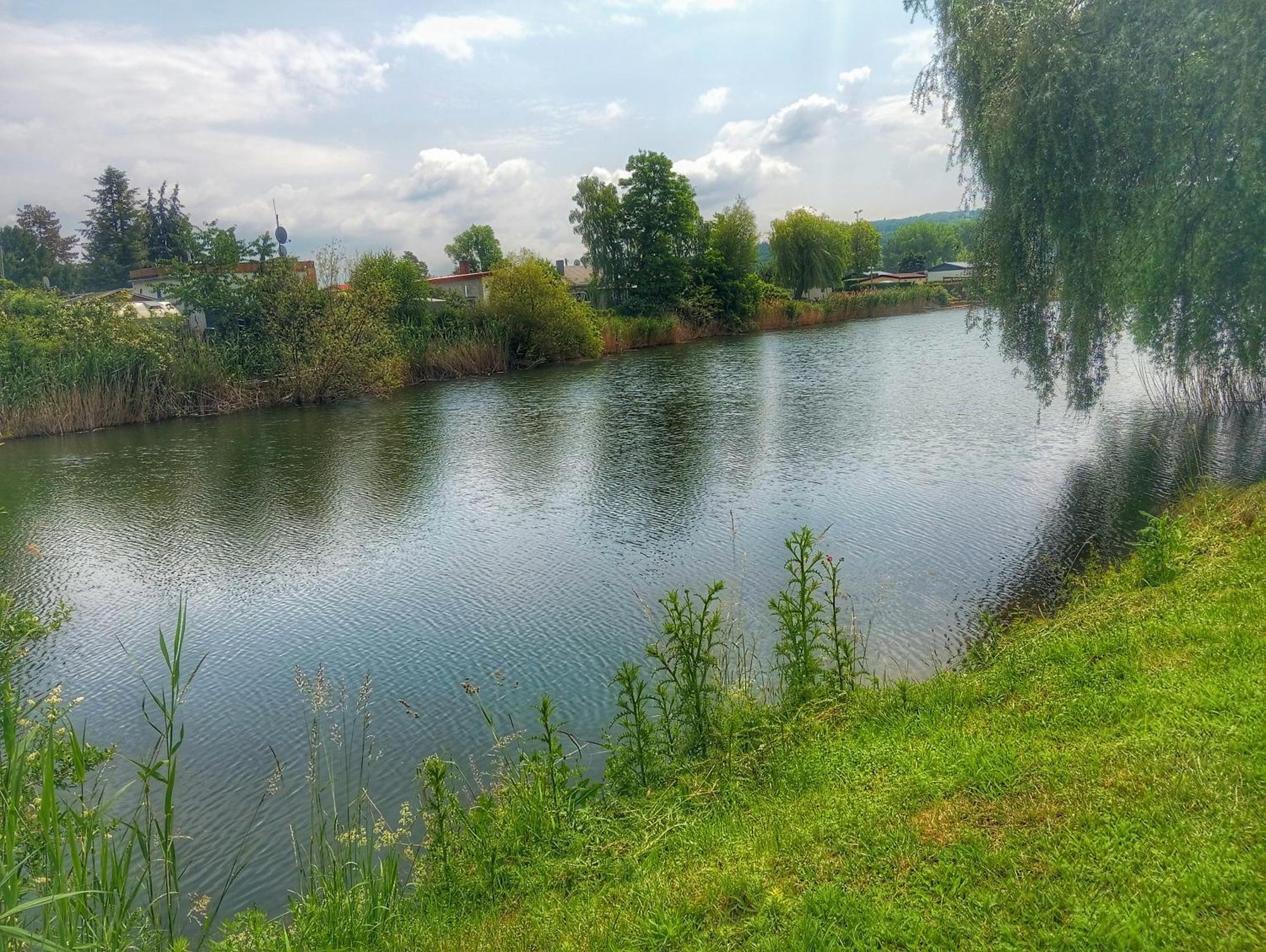 Ferienhaus "Am See" An der Schmucke Екстериор снимка